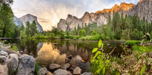 A panorama of Yosemite Valley in summer by professional photographer Lucy Schultz.