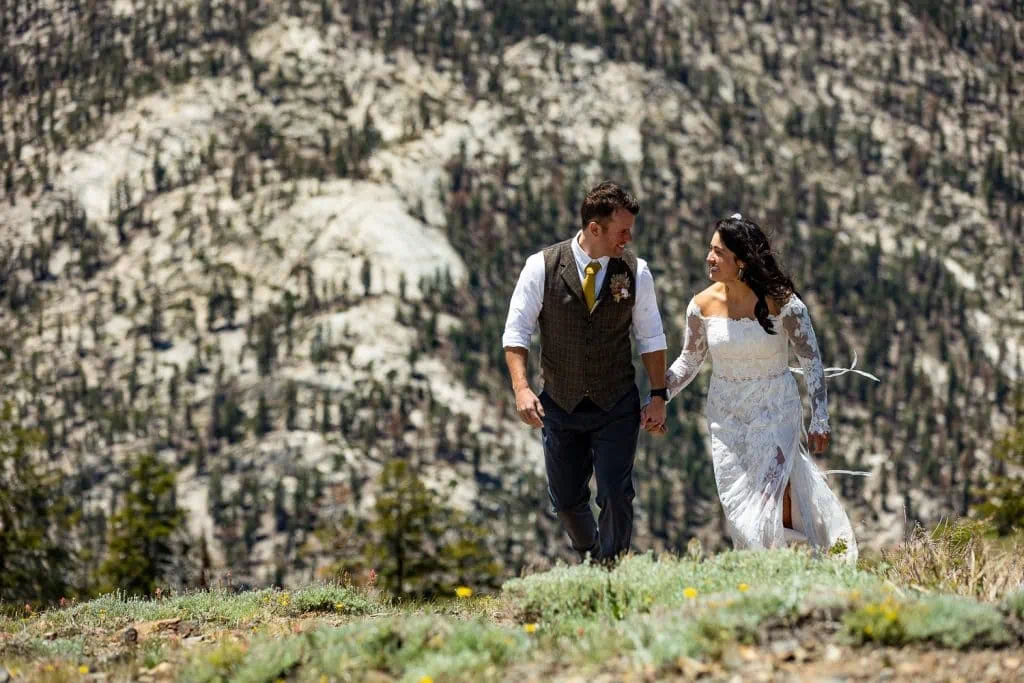 An elopement couple in the Sierra Mountains of California in Yosemite National Park in summer.