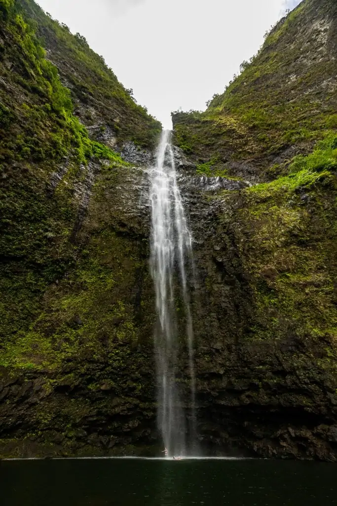 Hanakapai falls in the Na Pali coast trail in Kauai, Hawaii.