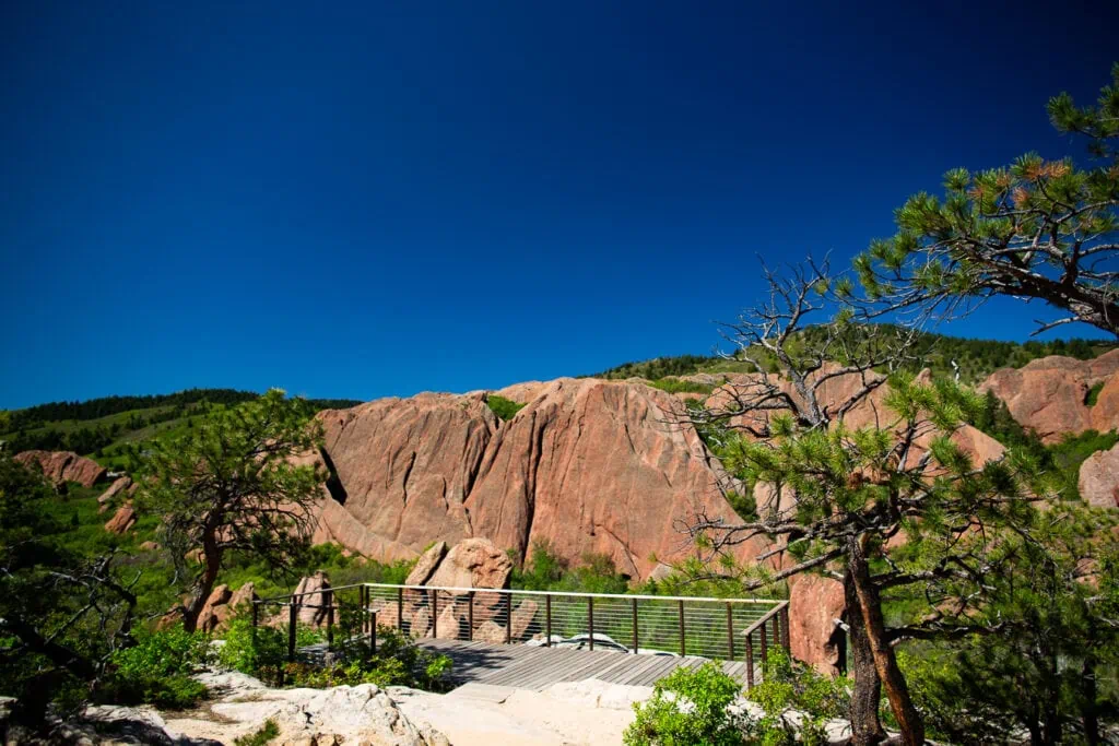 The Lyons overlook deck at Roxborough State Park in Colorado is a beautiful elopement location near Denver.